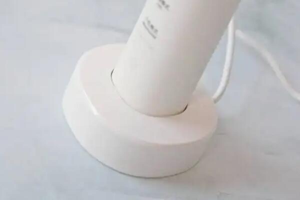 電動牙刷感應式充電