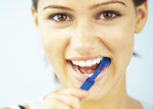 人體工學設計牙刷 人體工學設計牙刷