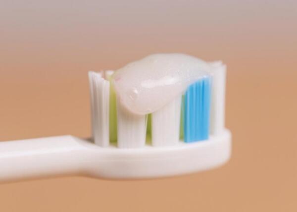 搖擺式牙刷選擇的幾大關鍵 電動牙刷搖擺式