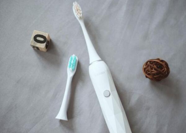 自動電動牙刷價格 自動電動牙刷價格